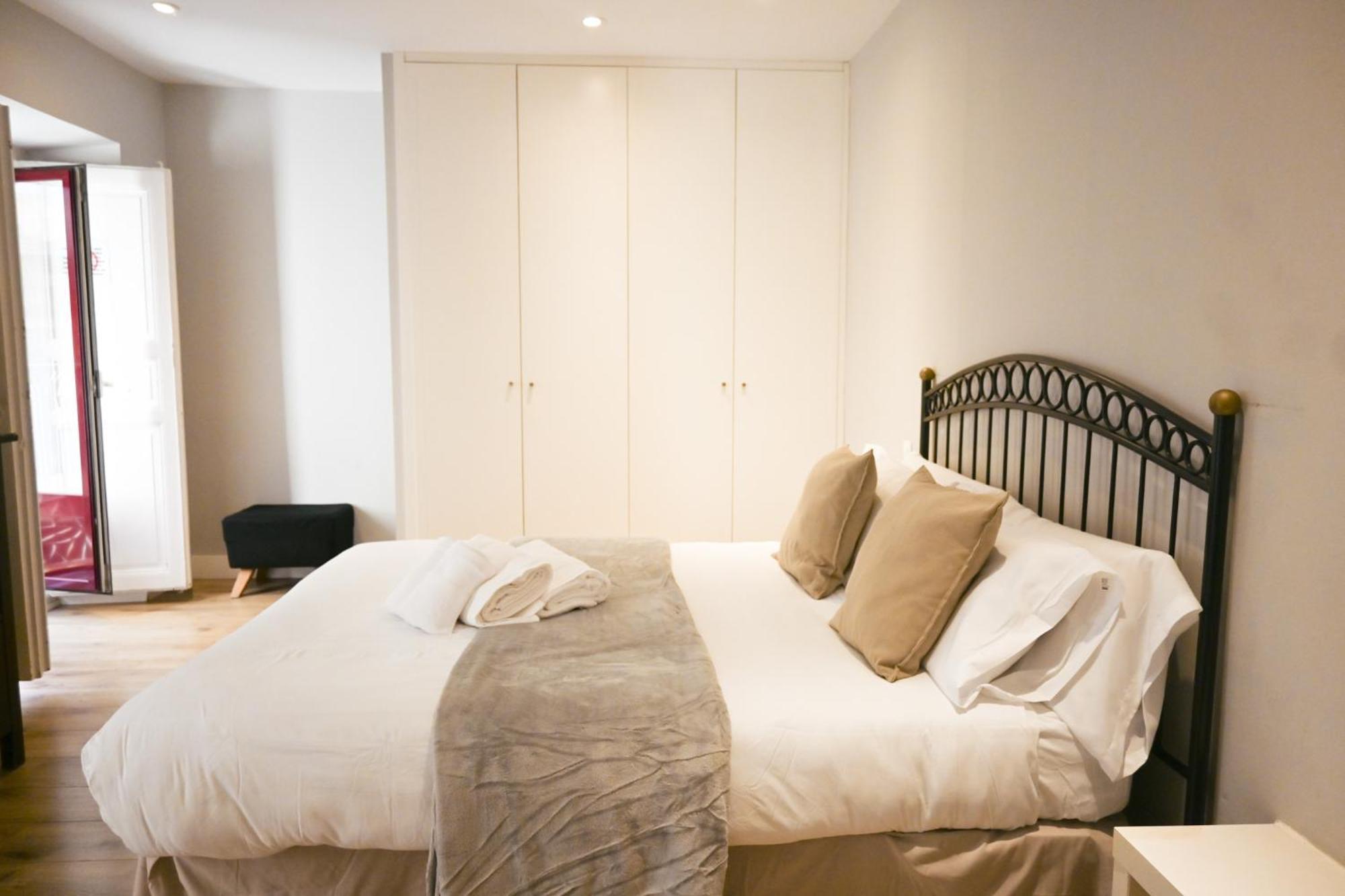 For You Rentals Apartment Temporal Madrid Cava Baja-La Latina Cab36 מראה חיצוני תמונה
